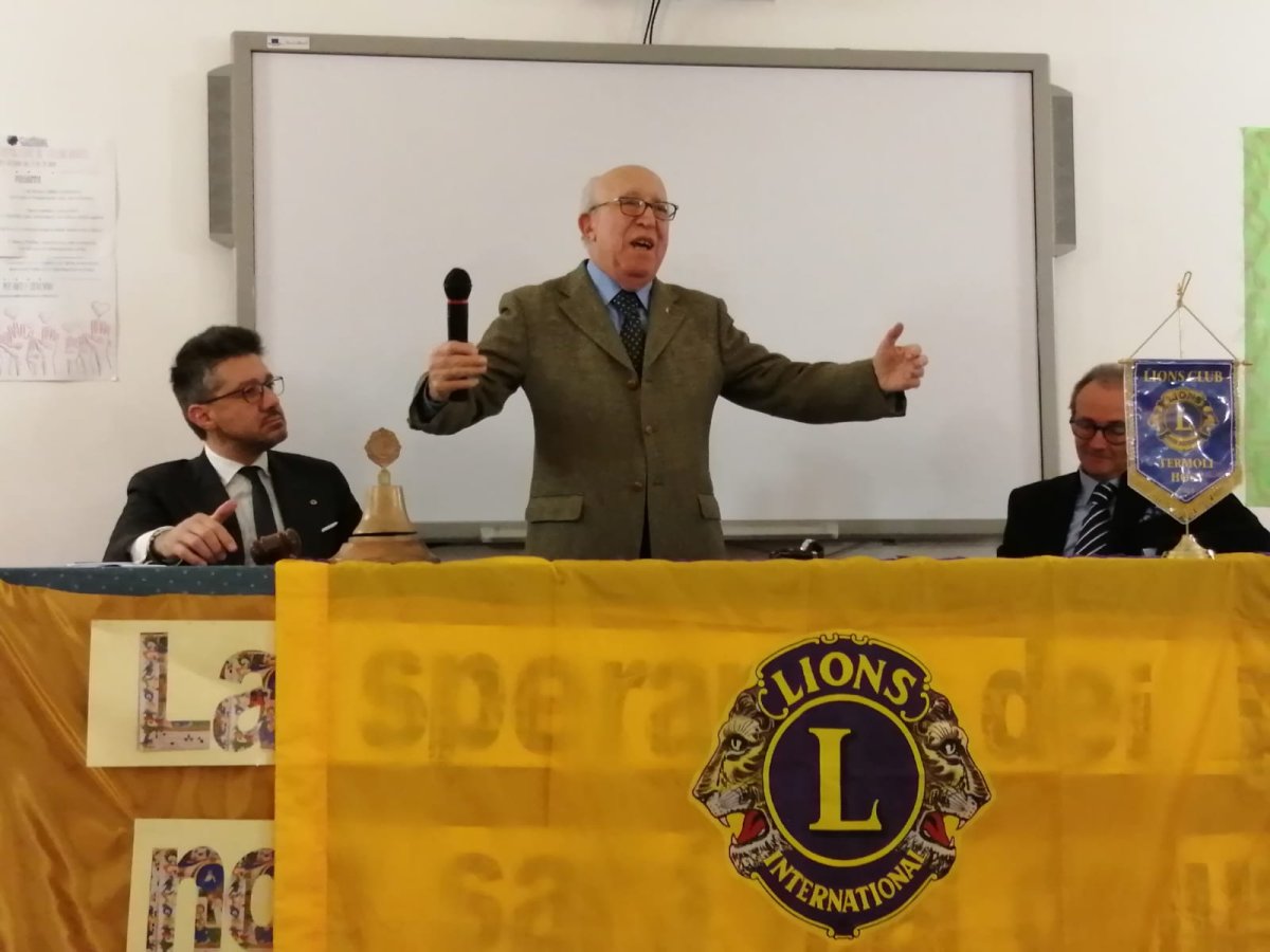 Incontro sul libro “STORIA DI TERMOLI” di A.Smargiassi con i soci del Termoli Host
